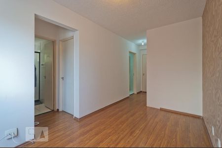 Sala de apartamento para alugar com 2 quartos, 43m² em Vila Talarico, São Paulo