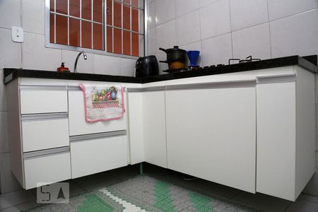 Casa para alugar com 39m², 1 quarto e sem vagaCozinha - Armários