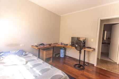 Casa à venda com 230m², 3 quartos e 3 vagasQuarto