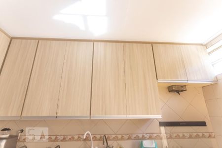 Casa à venda com 230m², 3 quartos e 3 vagasArmário