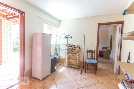 Casa à venda com 230m², 3 quartos e 3 vagasÁrea de Serviço