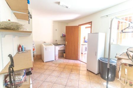 Casa à venda com 230m², 3 quartos e 3 vagasÁrea de Serviço