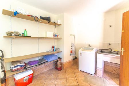 Casa à venda com 230m², 3 quartos e 3 vagasÁrea de Serviço