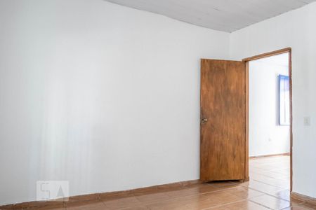 Quarto de casa para alugar com 1 quarto, 70m² em Santa Teresinha, São Paulo