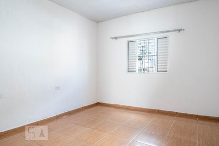 Quarto de casa para alugar com 1 quarto, 70m² em Santa Teresinha, São Paulo
