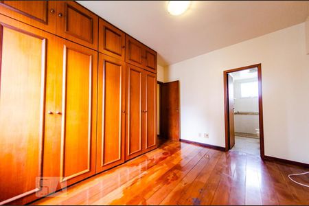 Suíte de apartamento para alugar com 4 quartos, 150m² em Anchieta, Belo Horizonte