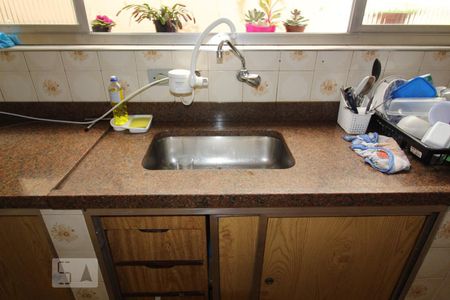 Casa à venda com 300m², 3 quartos e 2 vagasCozinha