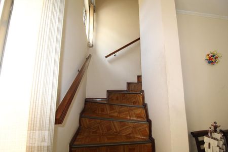 Casa à venda com 300m², 3 quartos e 2 vagasCorredor