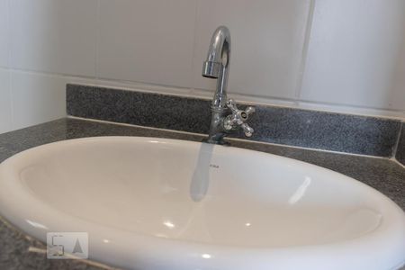 Apartamento para alugar com 63m², 3 quartos e 1 vaga Apartamento para alugar com 63m², 3 quartos e 1 vagaBanheiro da Suite