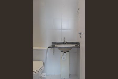 Apartamento para alugar com 63m², 3 quartos e 1 vaga Apartamento para alugar com 63m², 3 quartos e 1 vagaBanheiro da Suite