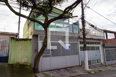 Casa à venda com 188m², 3 quartos e 2 vagasFachada
