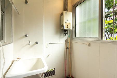 Apartamento para alugar com 90m², 3 quartos e 2 vagas Apartamento para alugar com 90m², 3 quartos e 2 vagasDetalhe da area de serviço