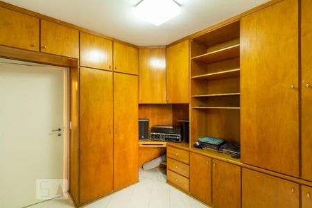 Apartamento para alugar com 90m², 3 quartos e 2 vagas Apartamento para alugar com 90m², 3 quartos e 2 vagasQuarto 1