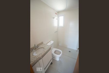 Apartamento para alugar com 54m², 2 quartos e 2 vagas Apartamento para alugar com 54m², 2 quartos e 2 vagasBanheiro