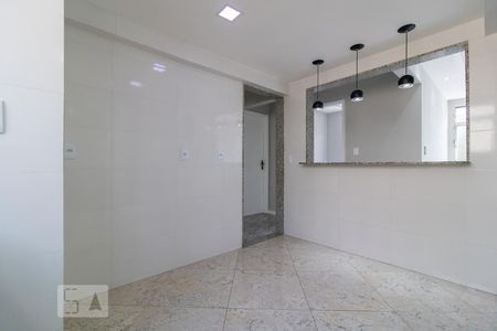 Apartamento à venda com 64m², 3 quartos e sem vaga Apartamento à venda com 64m², 3 quartos e sem vagaCozinha