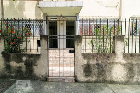 Apartamento à venda com 64m², 3 quartos e sem vaga Apartamento à venda com 64m², 3 quartos e sem vagaFachada