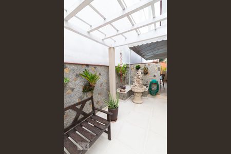 Casa à venda com 270m², 5 quartos e 1 vaga Casa à venda com 270m², 5 quartos e 1 vagaÁrea comum