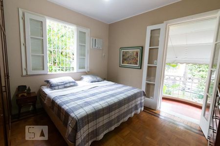 Casa à venda com 270m², 5 quartos e 1 vaga Casa à venda com 270m², 5 quartos e 1 vagaQuarto 2