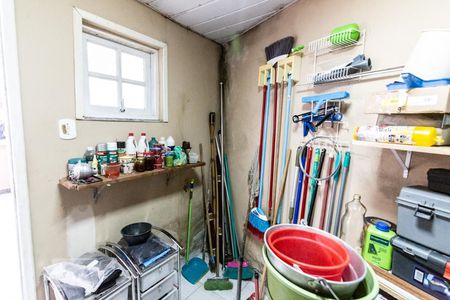 Casa à venda com 270m², 5 quartos e 1 vaga Casa à venda com 270m², 5 quartos e 1 vagaQuarto de Serviço 2