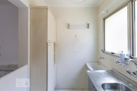 Apartamento para alugar com 42m², 1 quarto e 1 vagaÁrea de Serviço