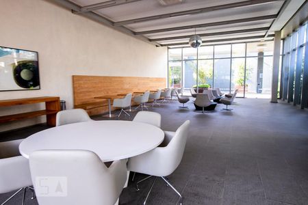 Apartamento à venda com 67m², 1 quarto e 2 vagas Apartamento à venda com 67m², 1 quarto e 2 vagasÁrea comum - Salão de festas