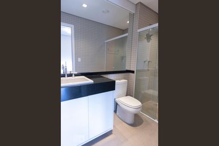 Apartamento à venda com 67m², 1 quarto e 2 vagas Apartamento à venda com 67m², 1 quarto e 2 vagasBanheiro da Suíte