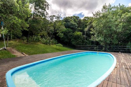 Casa de condomínio à venda com 220m², 3 quartos e 2 vagas Casa de condomínio à venda com 220m², 3 quartos e 2 vagasÁrea comum - Piscina