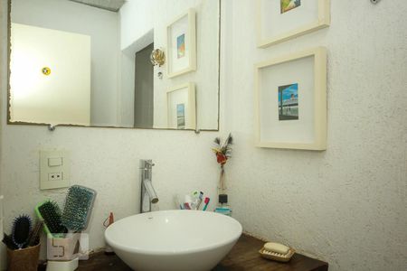 Apartamento à venda com 100m², 3 quartos e 1 vaga Apartamento à venda com 100m², 3 quartos e 1 vagaBanheiro Social