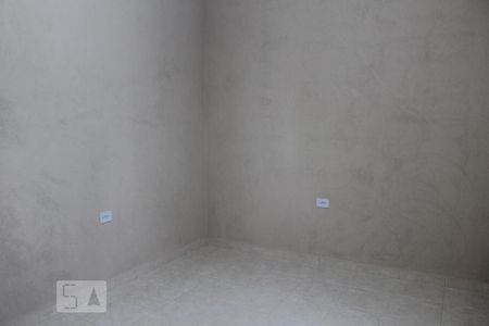 quarto de casa para alugar com 1 quarto, 20m² em Vila Araguaia, São Paulo