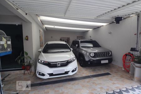 Casa à venda com 170m², 3 quartos e 2 vagasGaragem