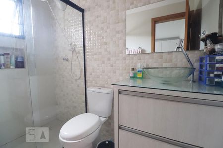 Casa à venda com 170m², 3 quartos e 2 vagasBanheiro Suíte 2