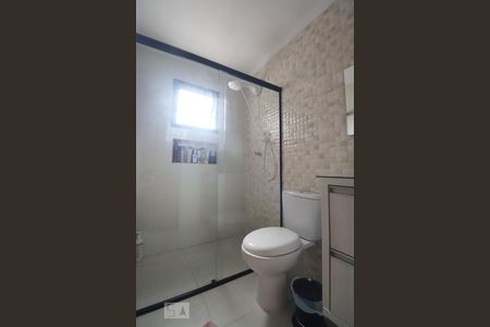 Casa à venda com 170m², 3 quartos e 2 vagasBanheiro Suíte 2