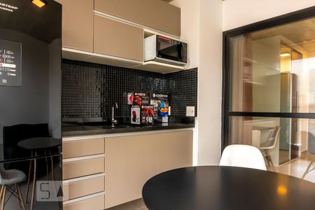 Apartamento à venda com 30m², 1 quarto e 1 vaga Apartamento à venda com 30m², 1 quarto e 1 vagaSala de Jantar - Varanda