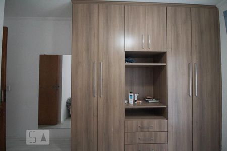 Casa para alugar com 400m², 3 quartos e 2 vagas Casa para alugar com 400m², 3 quartos e 2 vagasQuarto 3