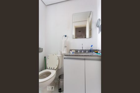 Apartamento à venda com 51m², 2 quartos e 1 vaga Apartamento à venda com 51m², 2 quartos e 1 vagaBanheiro