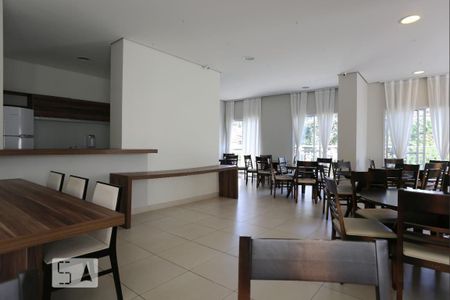Apartamento à venda com 51m², 2 quartos e 1 vaga Apartamento à venda com 51m², 2 quartos e 1 vagaÁrea comum - Salão de festas