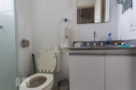 Apartamento à venda com 51m², 2 quartos e 1 vaga Apartamento à venda com 51m², 2 quartos e 1 vagaBanheiro