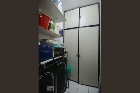 Apartamento à venda com 83m², 3 quartos e 1 vagaÁrea de serviço