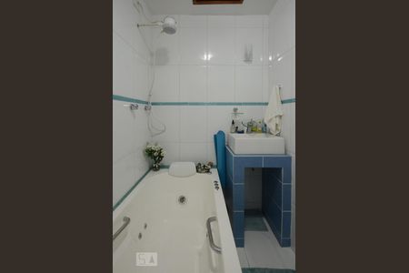 Apartamento à venda com 83m², 3 quartos e 1 vagaBanheiro