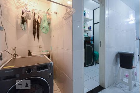 Apartamento à venda com 83m², 3 quartos e 1 vagaÁrea de serviço
