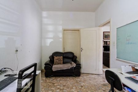 Casa para alugar com 160m², 6 quartos e 6 vagas Casa para alugar com 160m², 6 quartos e 6 vagasQuarto 3