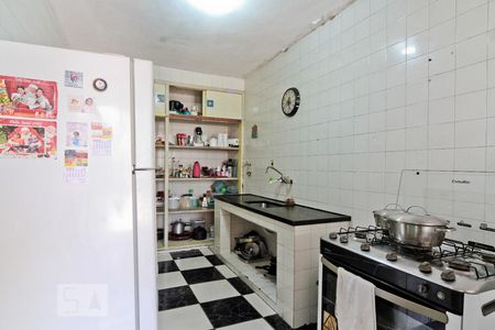 Casa para alugar com 160m², 6 quartos e 6 vagas Casa para alugar com 160m², 6 quartos e 6 vagasCozinha