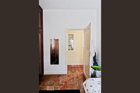 Casa para alugar com 160m², 6 quartos e 6 vagas Casa para alugar com 160m², 6 quartos e 6 vagasQuarto 2