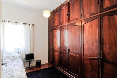 Casa para alugar com 160m², 6 quartos e 6 vagas Casa para alugar com 160m², 6 quartos e 6 vagasQuarto 2