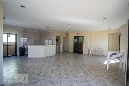 Apartamento à venda com 168m², 3 quartos e 3 vagas Apartamento à venda com 168m², 3 quartos e 3 vagasÁrea comum - Salão de festas