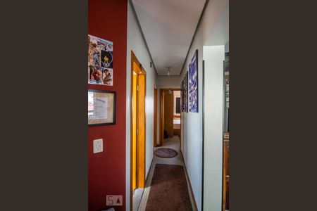 Apartamento à venda com 168m², 3 quartos e 3 vagas Apartamento à venda com 168m², 3 quartos e 3 vagasCorredor