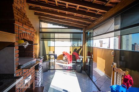 Apartamento à venda com 168m², 3 quartos e 3 vagas Apartamento à venda com 168m², 3 quartos e 3 vagasCobertura