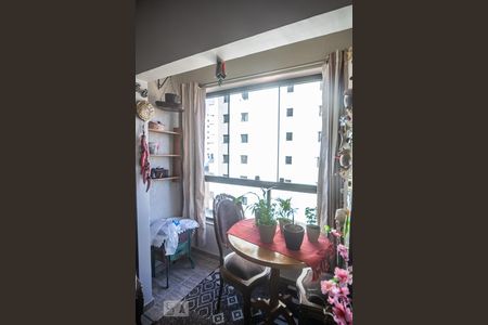 Apartamento à venda com 168m², 3 quartos e 3 vagas Apartamento à venda com 168m², 3 quartos e 3 vagasSala