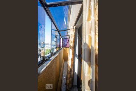 Apartamento à venda com 168m², 3 quartos e 3 vagas Apartamento à venda com 168m², 3 quartos e 3 vagasVaranda