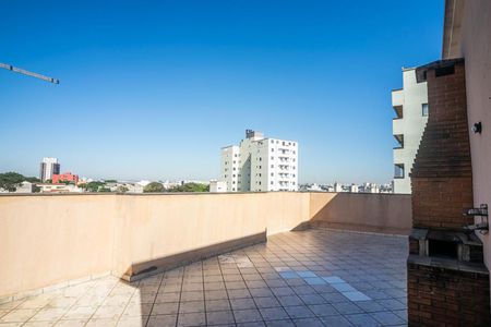 Apartamento à venda com 168m², 3 quartos e 3 vagas Apartamento à venda com 168m², 3 quartos e 3 vagasÁrea comum - Churrasqueira